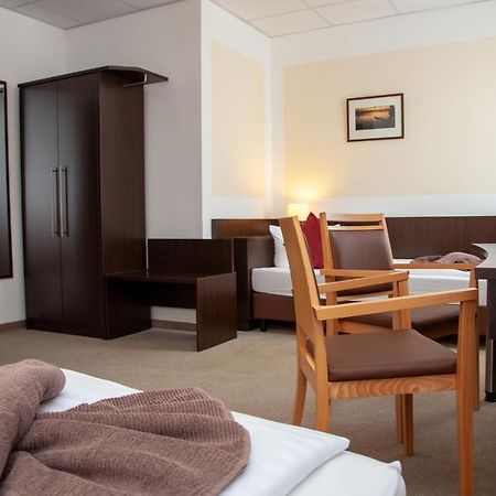 Seehotel Zum Loewen Strasen Luaran gambar