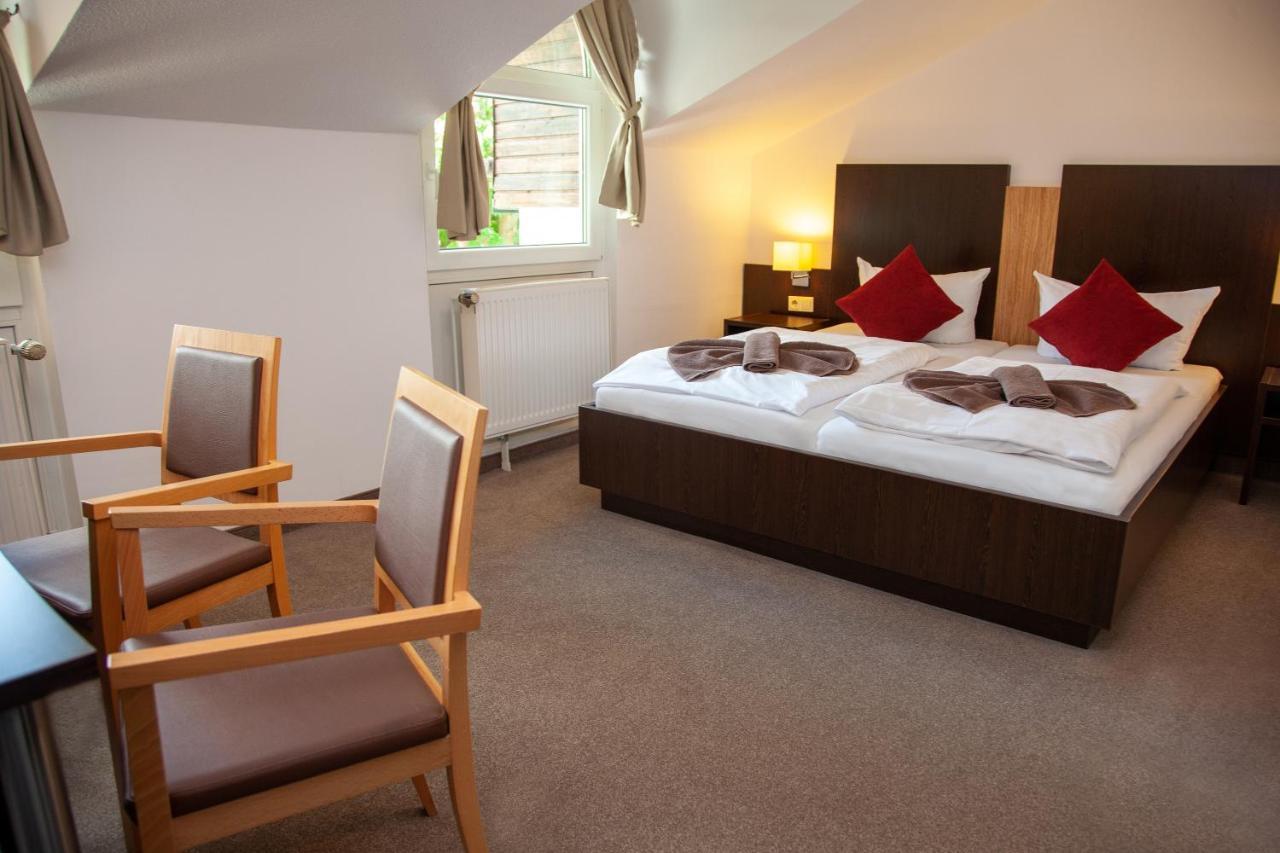Seehotel Zum Loewen Strasen Luaran gambar