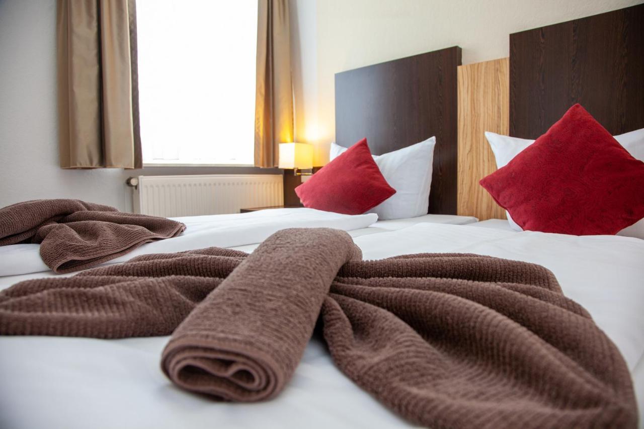 Seehotel Zum Loewen Strasen Luaran gambar